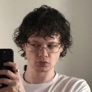 qqshory