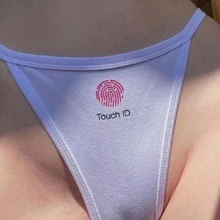 Nudes
