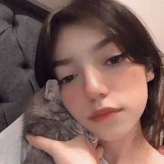 @nude_fofo