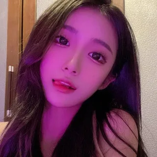 @kmwaiwwzz