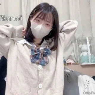 学生母狗反差福利姬