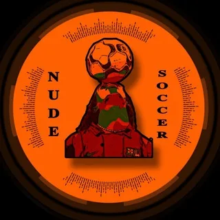 @nudesoccerr