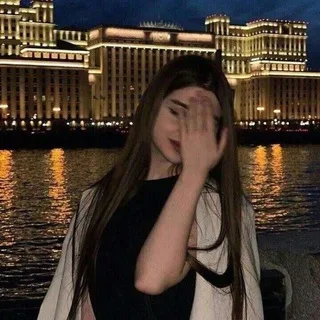 @nudeiraniz