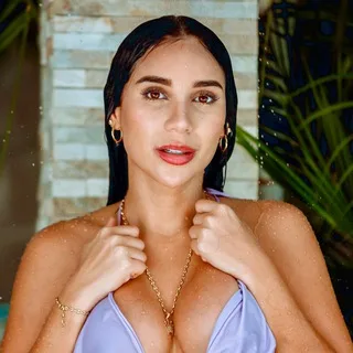 Shirly Novoa ๐