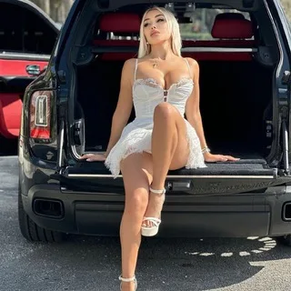 Daniella chavez