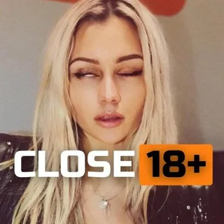 Bella Poarch|Thorne Onlyfans