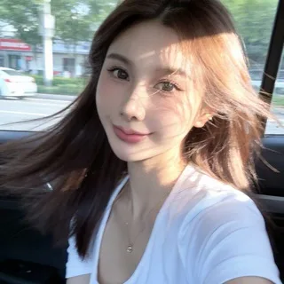 @jjlhggfcvhji