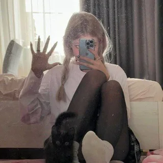@feetteeng