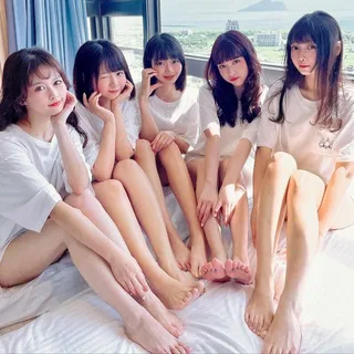 @nikkikiwang620