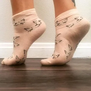 Мой фетиш - лапки [foot-fetish, sneakers-fetish, socks-fet]
