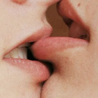 Gif Kiss❤️🔥love